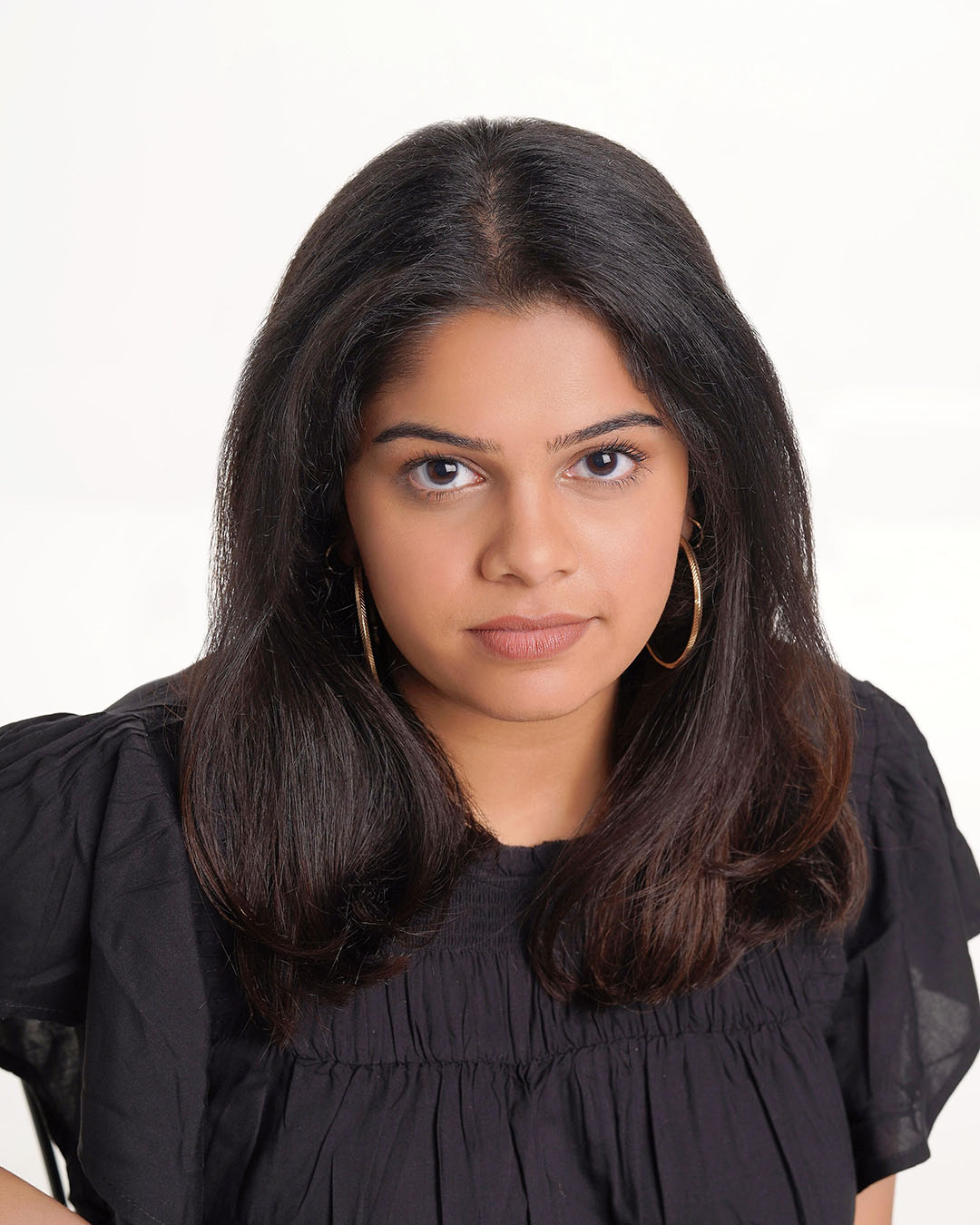 Headshot of Maya Kumar, Actress